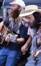 aug81_bledsoe_hicks_003.jpg (62822 bytes)